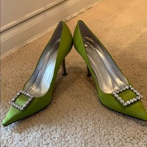 Kate Spade Vintage green pumps